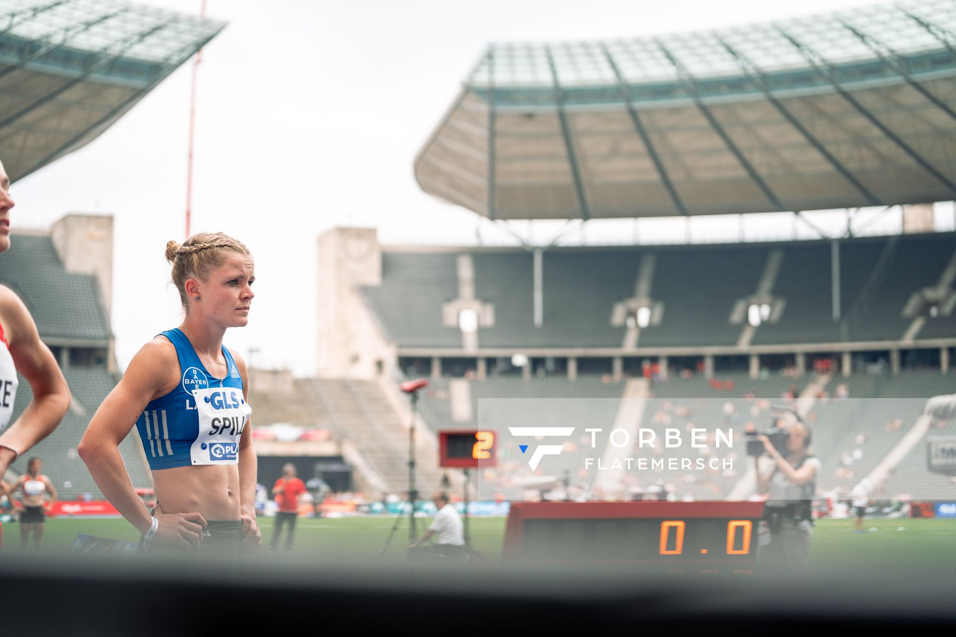 Tanja Spill (LAV Bayer Uerdingen/Dormagen) ueber 800m waehrend der deutschen Leichtathletik-Meisterschaften im Olympiastadion am 25.06.2022 in Berlin